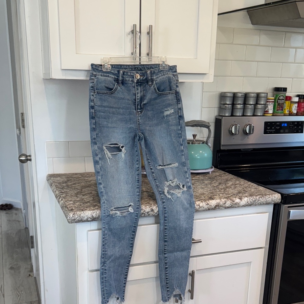 American Eagle Outfitters Light Blue Ripped Skinny Jeans